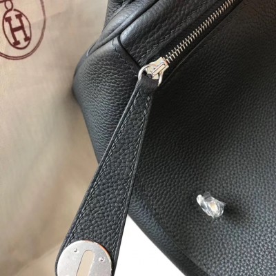 Hermes Lindy 26cm Bag In Black Clemence With PHW LDBS242749