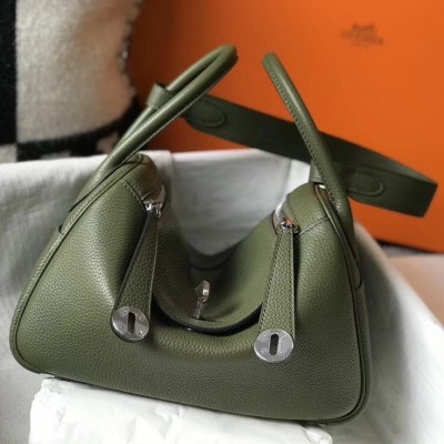 Hermes Lindy 26cm Bag In Canopee Clemence With PHW LDBS242755