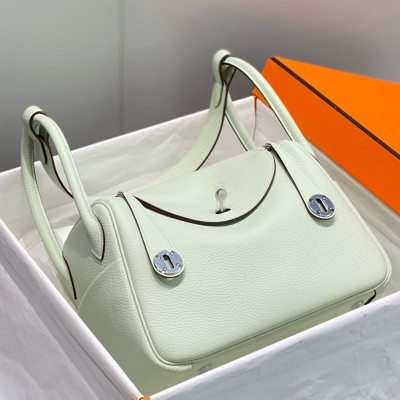 Hermes Lindy 26cm Bag In Vert Fizz Clemence Leather GHW LDBS242768