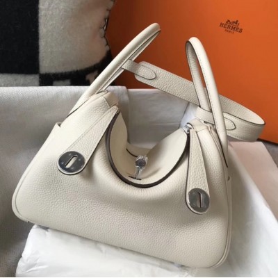 Hermes Lindy 26cm Bag In White Clemence With PHW LDBS242769