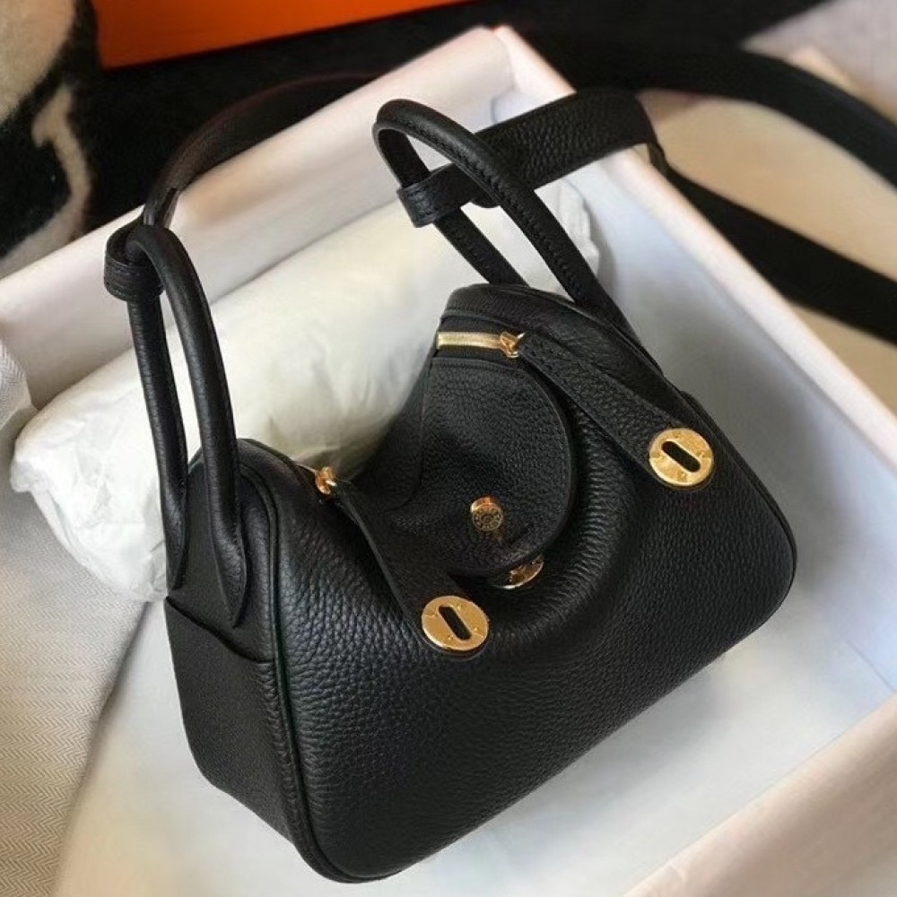 Hermes Mini Lindy Bag In Black Clemence Leather LDBS242935