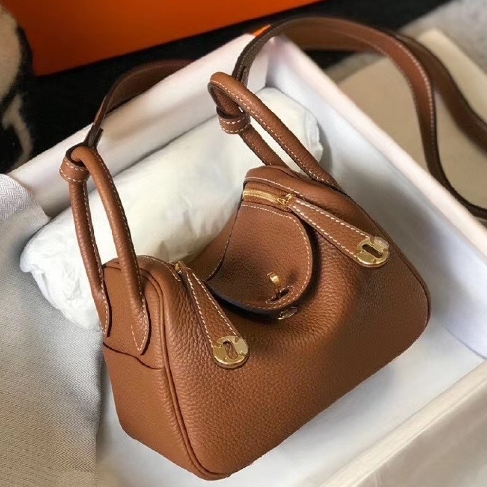 Hermes Mini Lindy Bag In Brown Clemence Leather LDBS242937