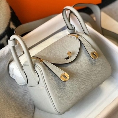 Hermes Mini Lindy Bag In Pearl Grey Clemence Leather LDBS242941