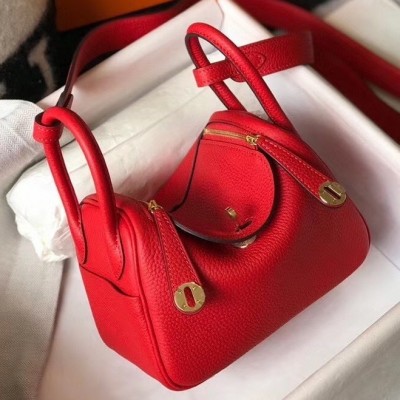 Hermes Mini Lindy Bag In Red Clemence Leather LDBS242942