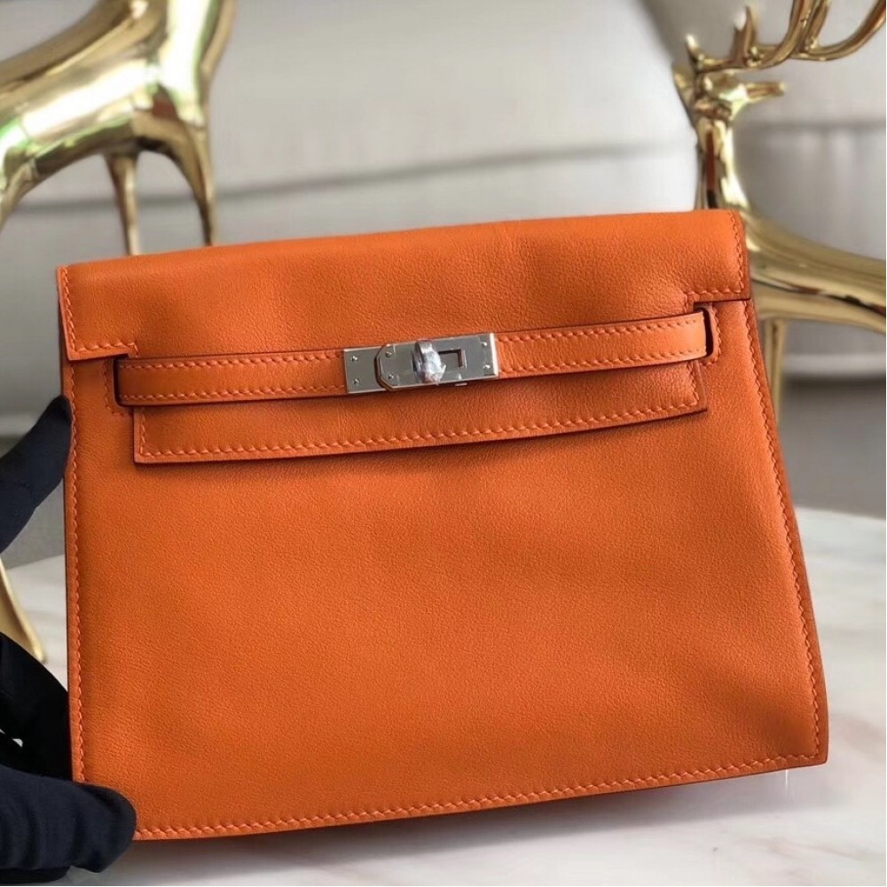 Hermes Orange Swift Kelly Danse Bag LDBS243024