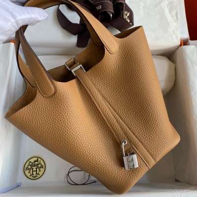 Hermes Picotin Lock 18 Handmade Bag in Biscuit Clemence Leather LDBS243050