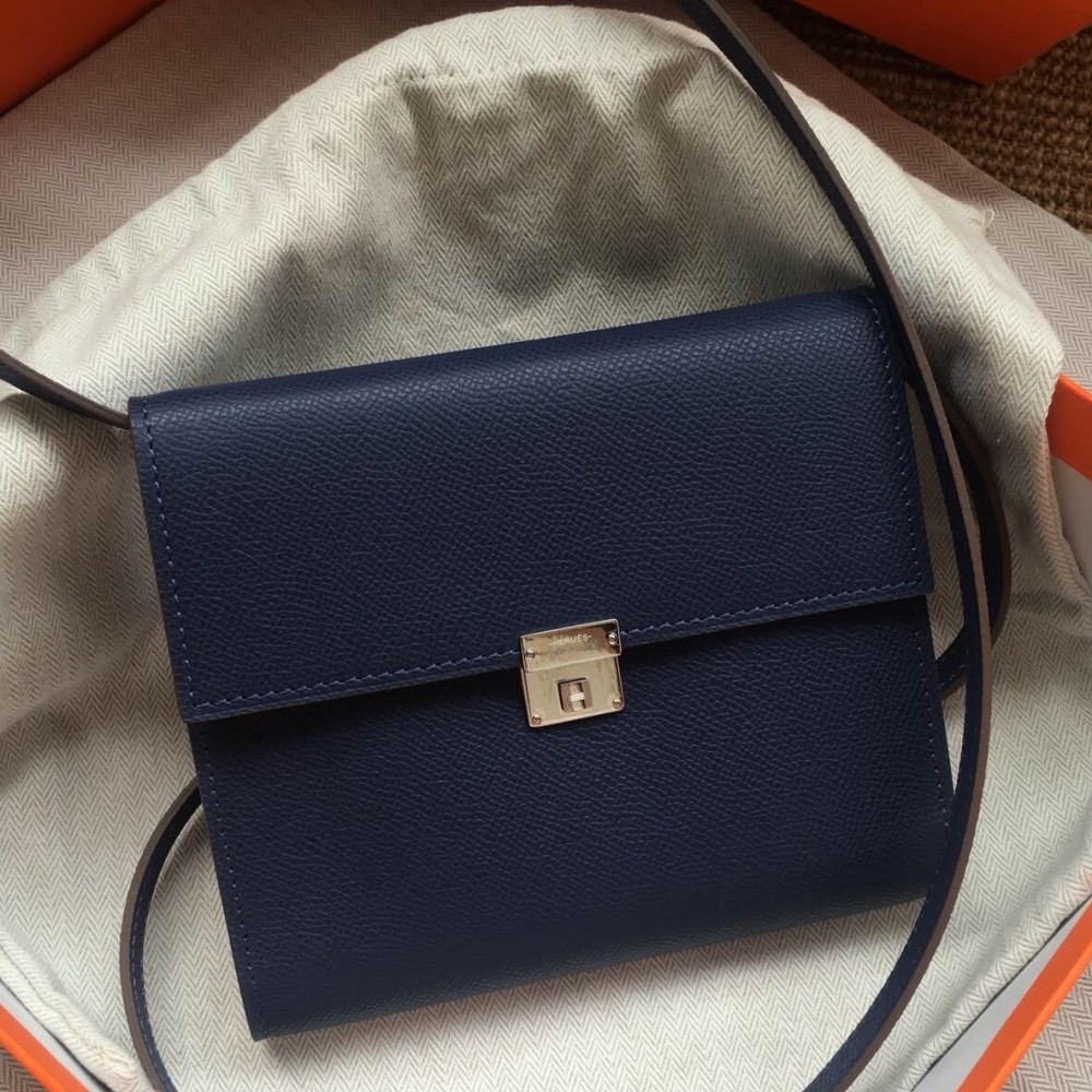 Hermes Sapphire Clic 16 Wallet With Strap LDBS243228