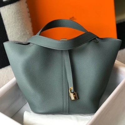 Hermes Vert Amande Picotin Lock MM 22cm Handmade Bag LDBS243331