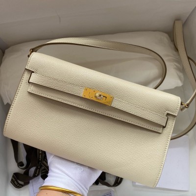 Hermes Kelly Classique To Go Wallet in Craie Epsom Calfskin