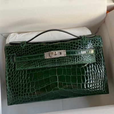 Hermes Kelly Pochette Handmade Bag In Vert Fonce Shiny Alligator Leather