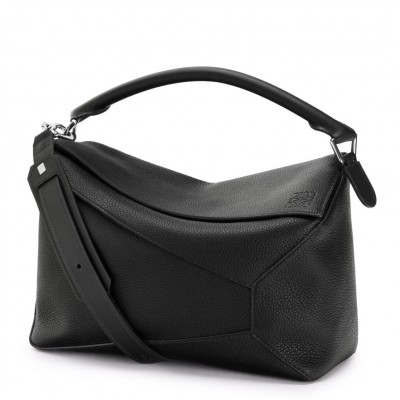 Loewe Large Puzzle Bag In Black Grained Leather LDBS244374