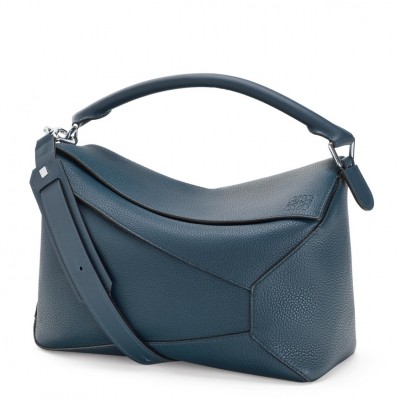 Loewe Large Puzzle Bag In Blue Grained Leather LDBS244375