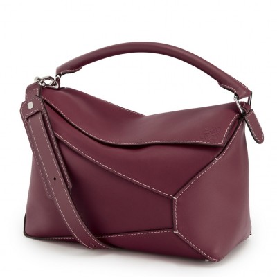 Loewe Large Puzzle Bag In Bordeaux Calfskin LDBS244376