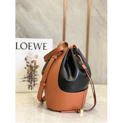 Loewe Medium Balloon Bucket Bag In Black/Tan Calfskin LDBS244385