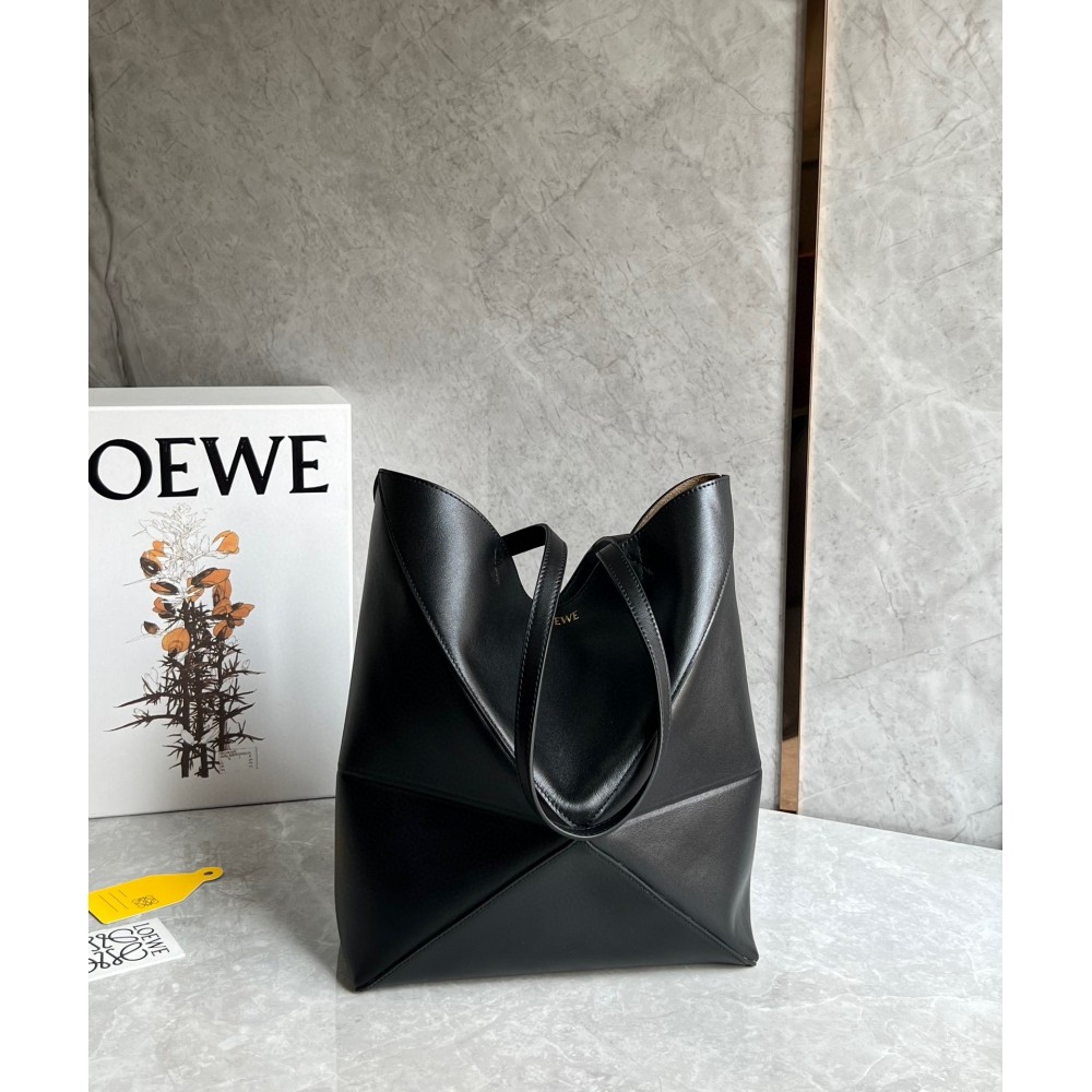 Loewe Medium Puzzle Fold Tote Bag in Black Calfskin LDBS244412