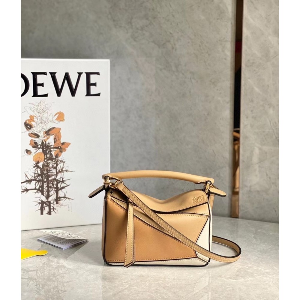 Loewe Puzzle Mini Bag In Dune/Warm Desert Calfskin LDBS244494