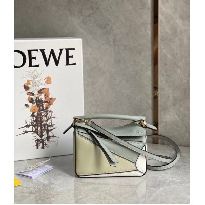 Loewe Puzzle Mini Bag In Grey/Cream/White Calfskin LDBS244496