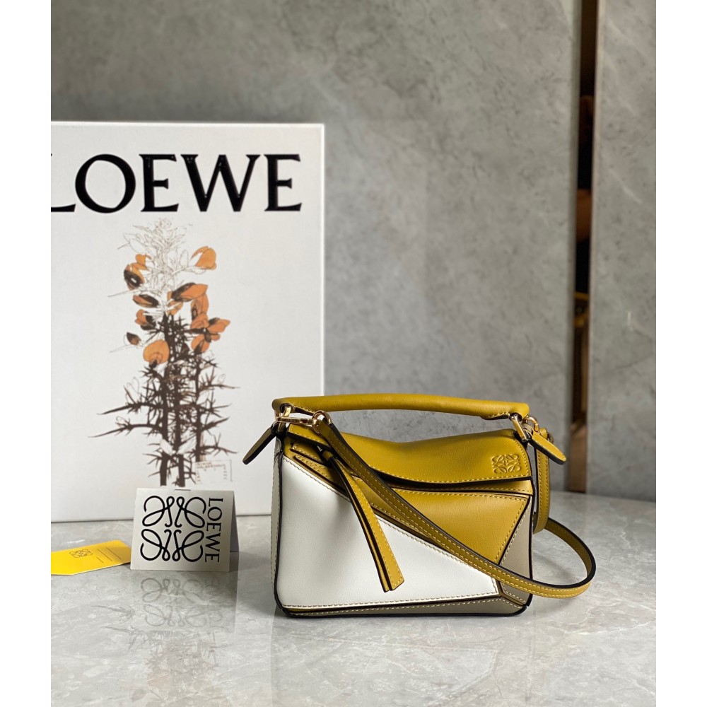 Loewe Puzzle Mini Bag In Ochre/White/Taupe Calfskin LDBS244499