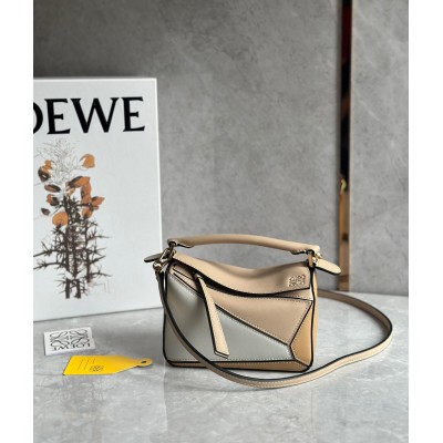 Loewe Puzzle Mini Bag In White/Warm Desert Calfskin LDBS244503