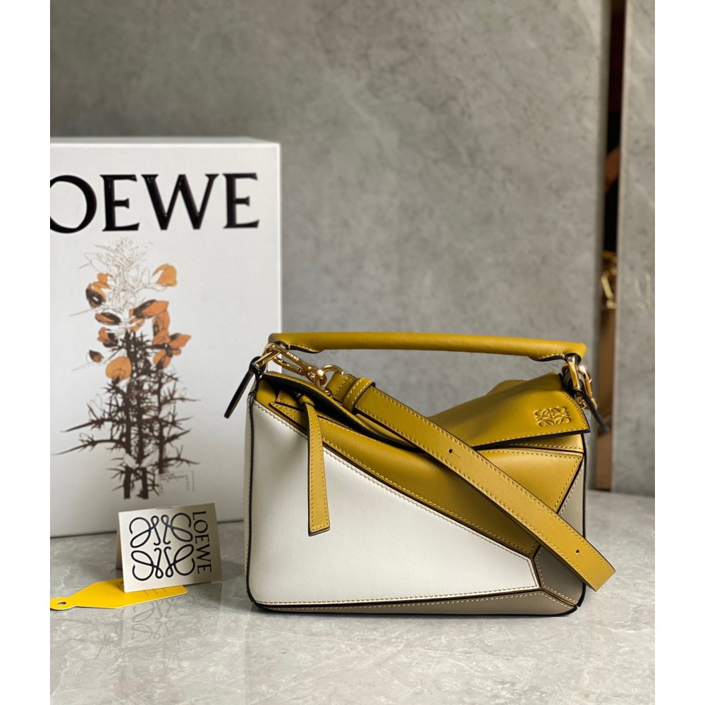 Loewe Puzzle Small Bag In Ochre/White/Taupe Calfskin LDBS244517