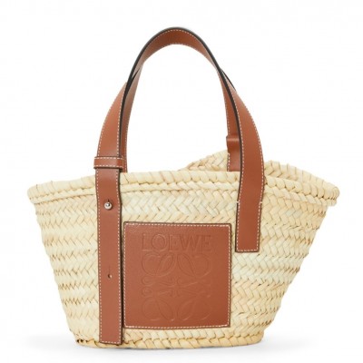 Loewe Small Basket Bag in Raffia and Brown Calfskin LDBS244542