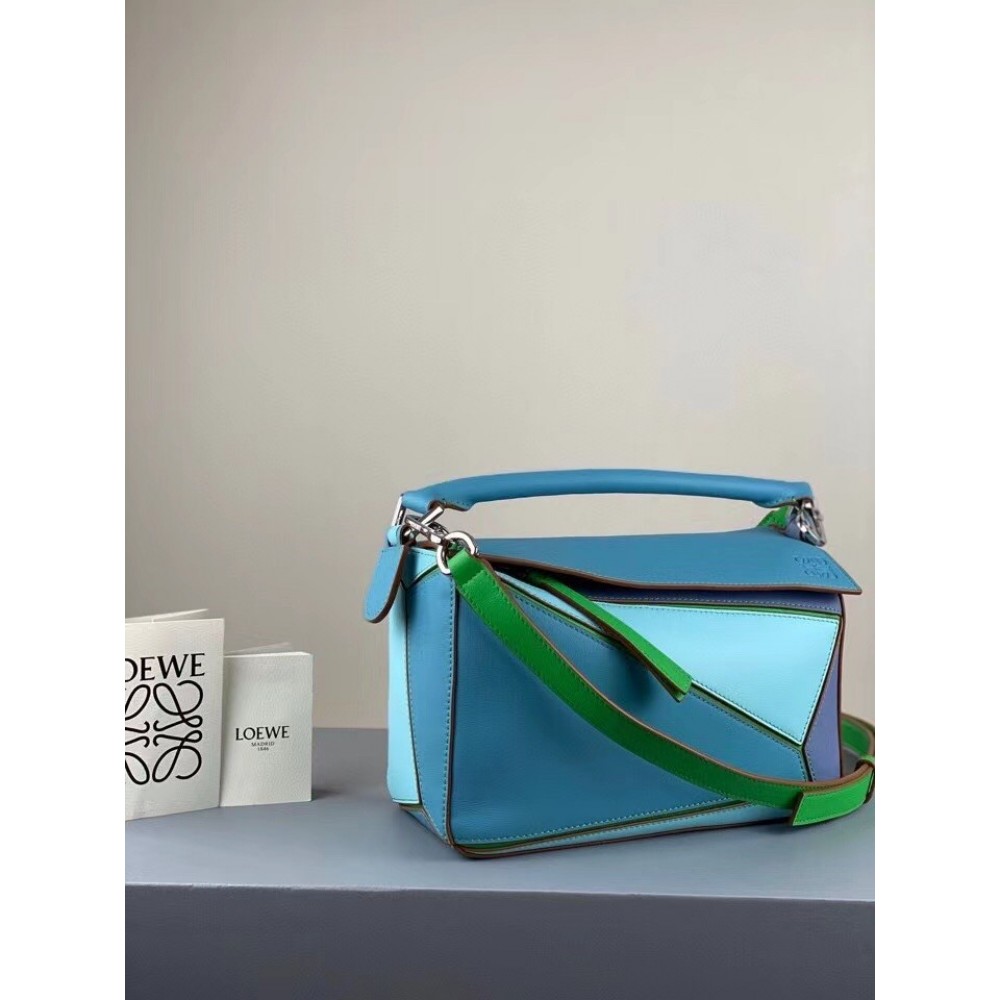 Loewe Small Puzzle Bag In Blue/Blueberry/Lilas Calfskin LDBS244562