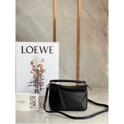 Loewe Mini Puzzle Bag In Black Calfskin Leather