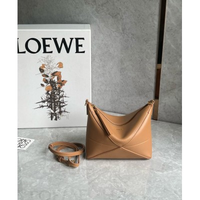 Loewe Puzzle Fold Pouch in Warm Desert Nappa Calfskin