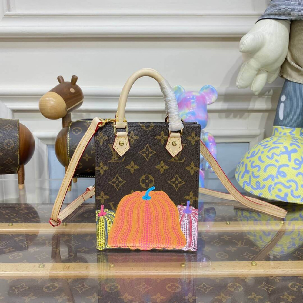 LV x YK Petit Sac Plat Pumpkin Print M82112 LDBS17476