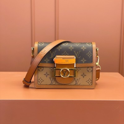 Louis Vuitton Dauphine M45959