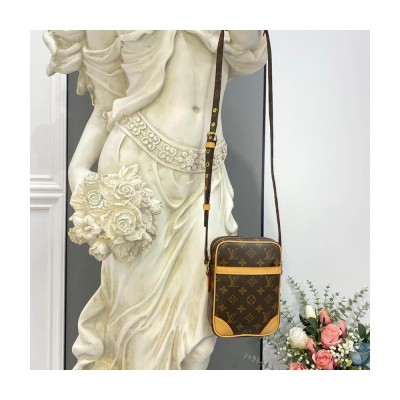 Louis Vuitton Monogram Canvas Danube Crossbady Bag M45266 LDBS16802