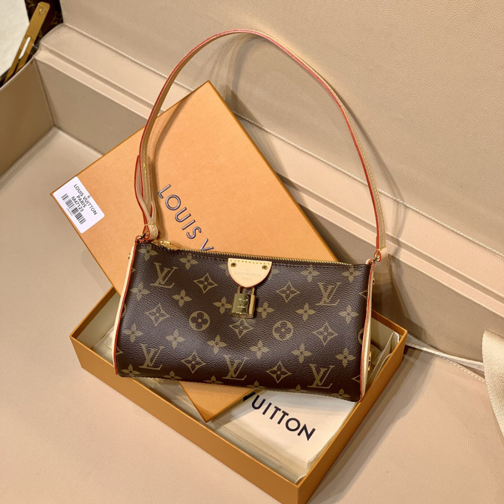 Louis Vuitton Monogram CanvasPochette Tirette M47123 LDBS17338