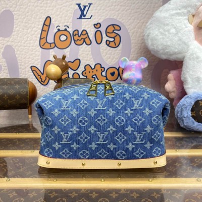 Louis Vuitton Monogram Denim Pochette Cosmetique GM M24317 LDBS17341