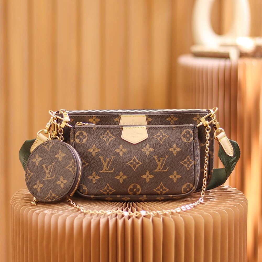 Louis Vuitton Multi Pochette M44813