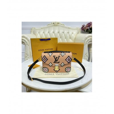 Louis Vuitton Pochette Metis Arizona Beige M45823 LDBS17386