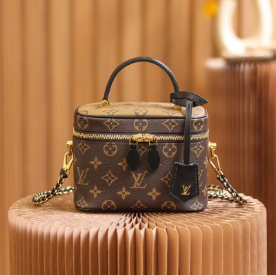 Louis Vuitton Vanity M45165