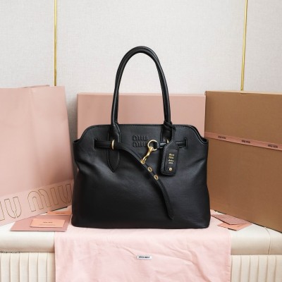 Miu Miu Aventure Large Shopper Bag in Black Nappa Leather LDBS244588