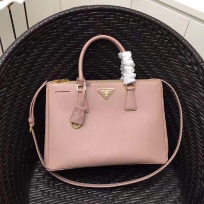 Prada Galleria Medium Bag In Pink Saffiano Leather LDBS244737