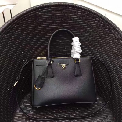 Prada Galleria Small Bag In Black Saffiano Leather LDBS244743