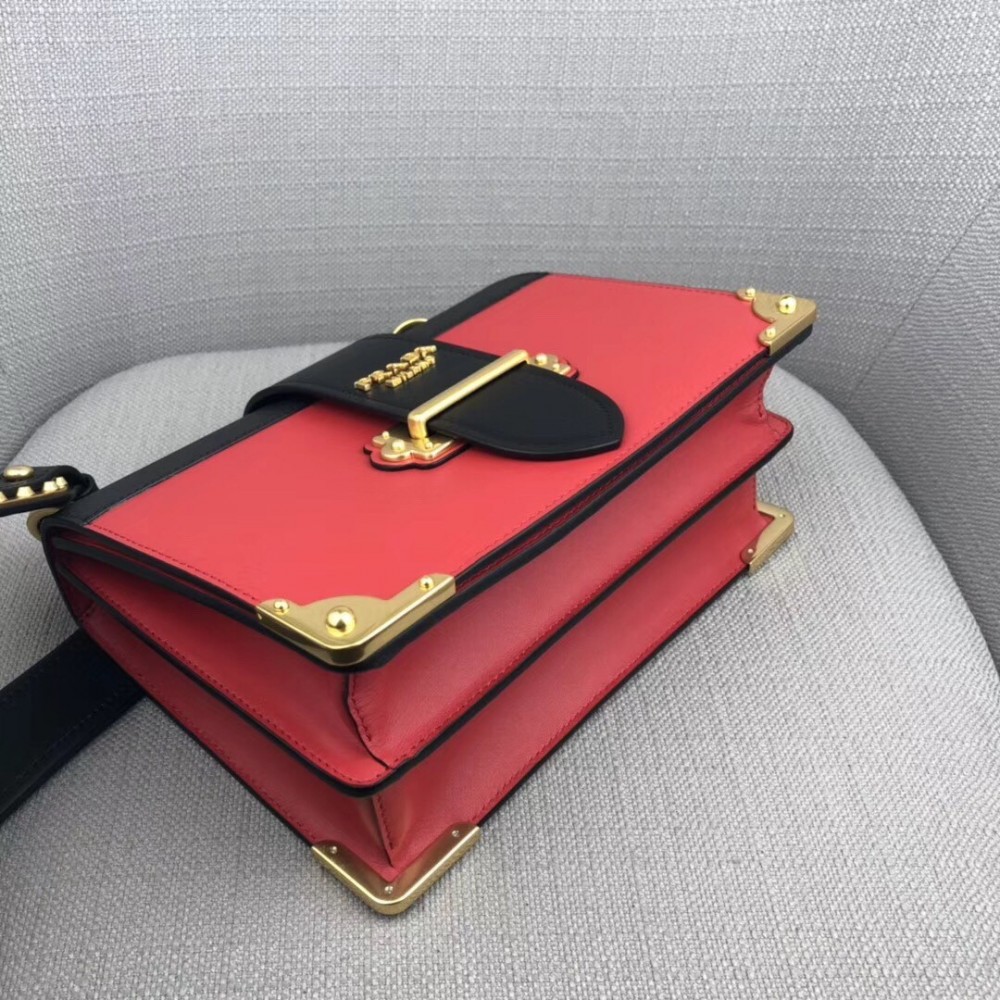 Prada Large Cahier Bag In Red/Black Leather LDBS244752