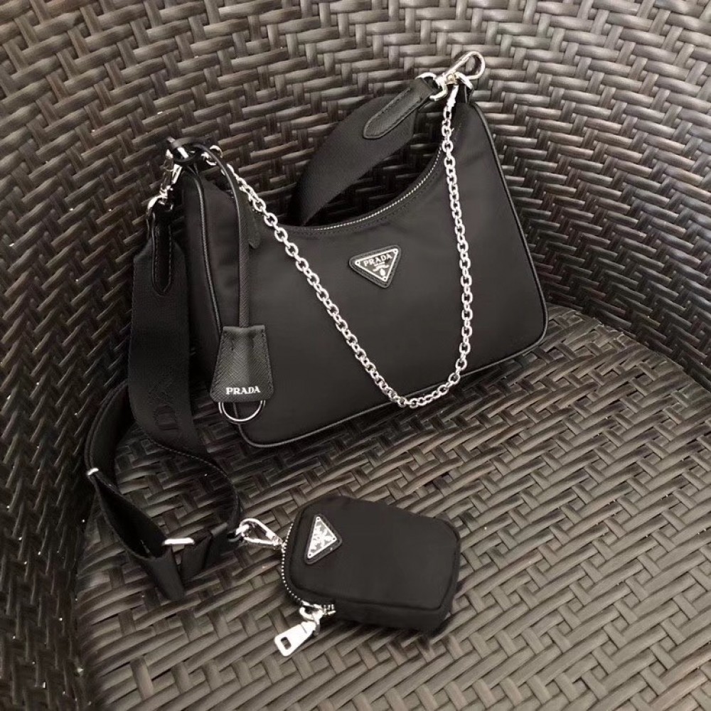 Prada Re-Edition 2005 Shoulder Bag In Black Nylon LDBS244863