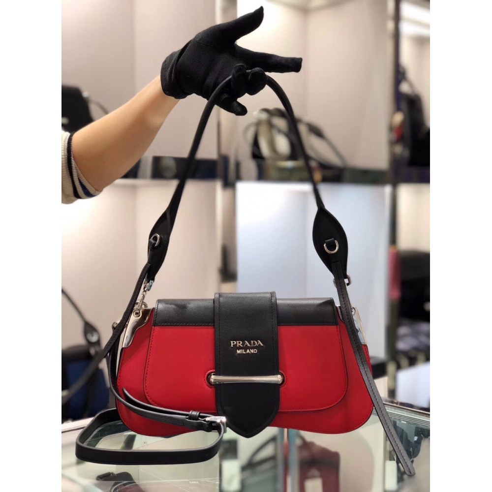 Prada Sidonie Shoulder Bag In Red/Black Leather