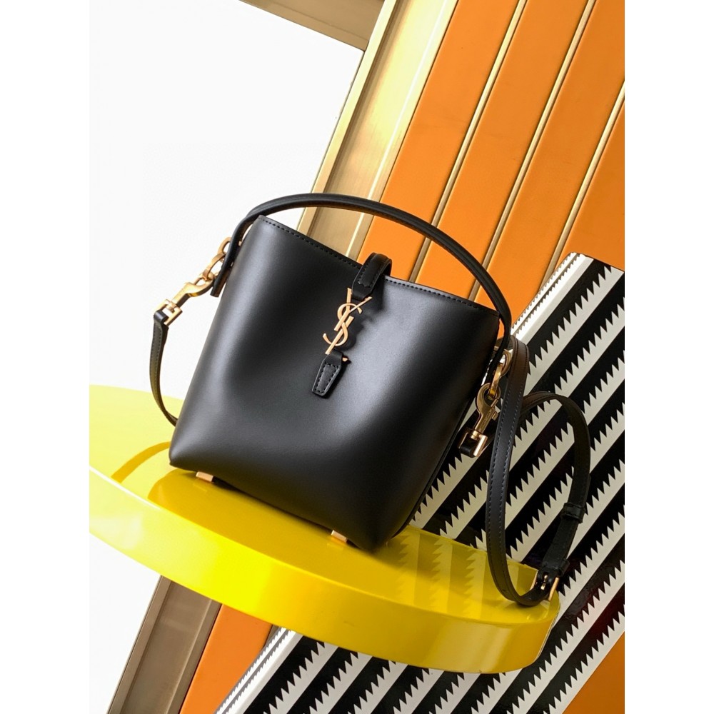 Saint Laurent Le 37 Mini Bucket Bag in Black Leather LDBS245139