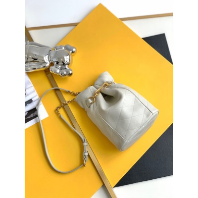 Saint Laurent Le Maillon Hook Bucket Bag In White Lambskin LDBS245167