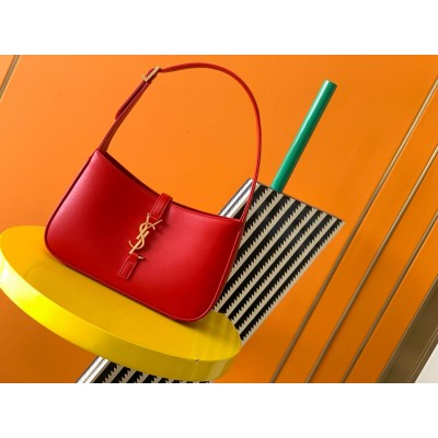 Saint Laurent Le 5 a 7 Hobo Bag in Red Smooth Leather