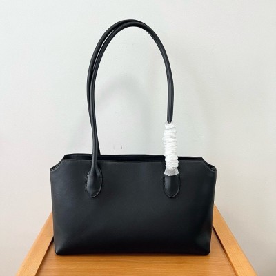 The Row Terrasse Shoulder Bag in Black Calfskin LDBS243783