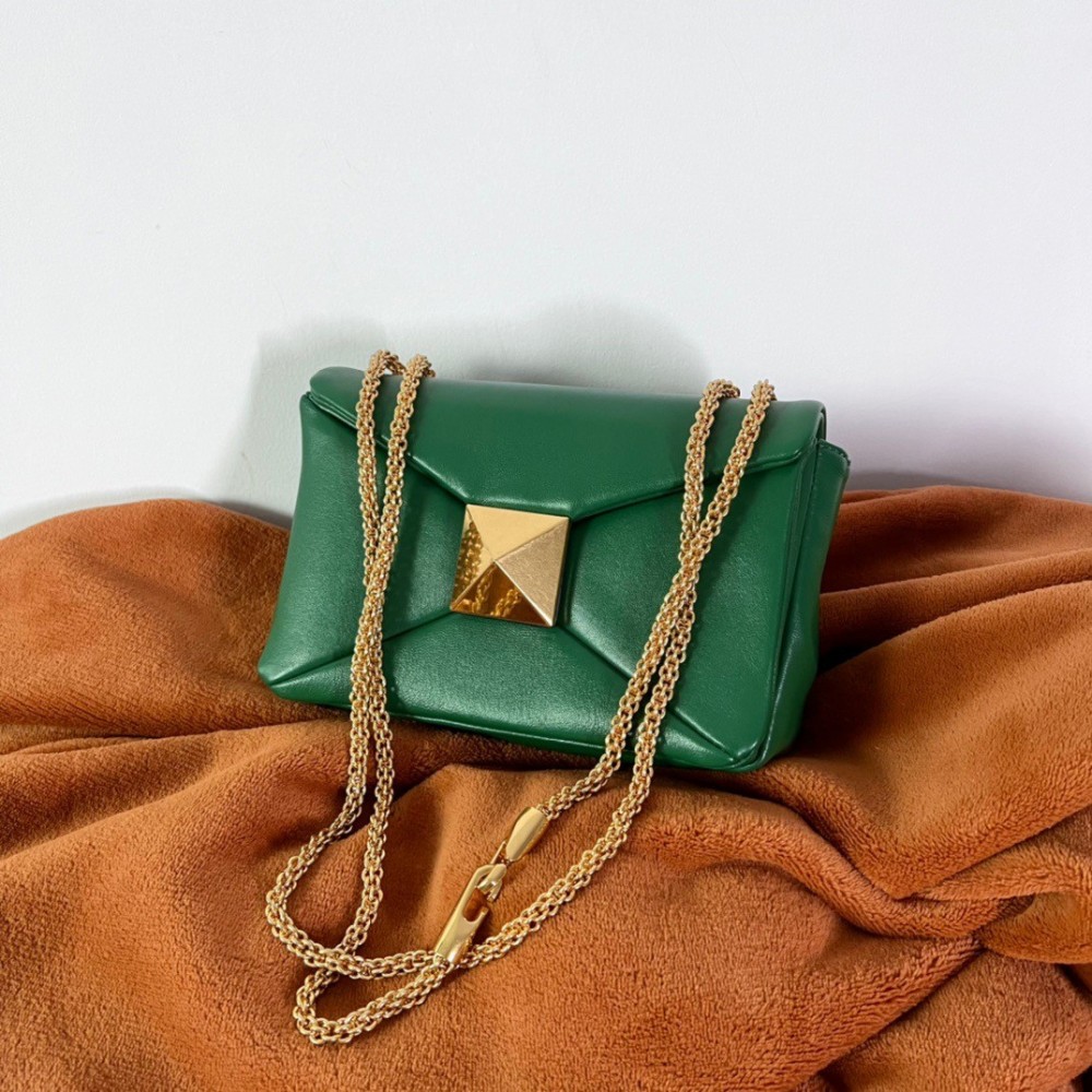 Valentino One Stud Chain Bag In Green Nappa Leather LDBS245591