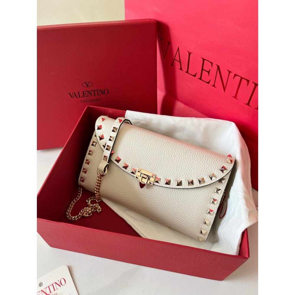 Valentino Rockstud Wallet with Chain in White Grained Leather LDBS245650